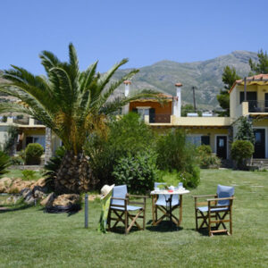 Huize Politia op Evia, 17 dagen Karystos Griekenland