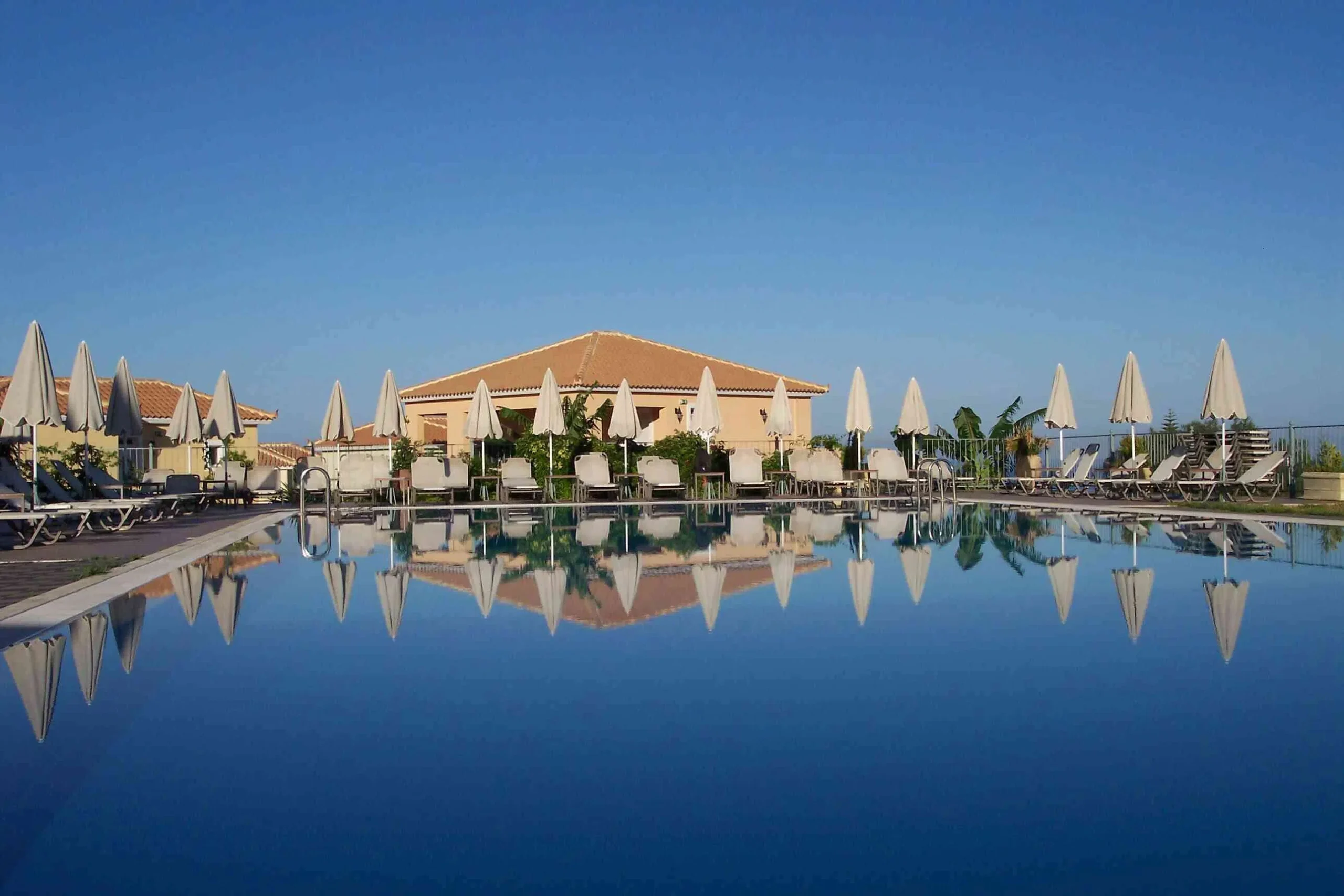 Astra Village Hotel Suites & Spa Kefalonia Svoronáta Griekenland 1 Astra Village Hotel Suites & Spa Kefalonia Svoronáta Griekenland