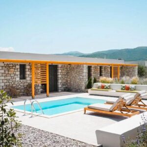 Trinity Design Suites in Epiros, 15 dagen Valanidorrachi Griekenland