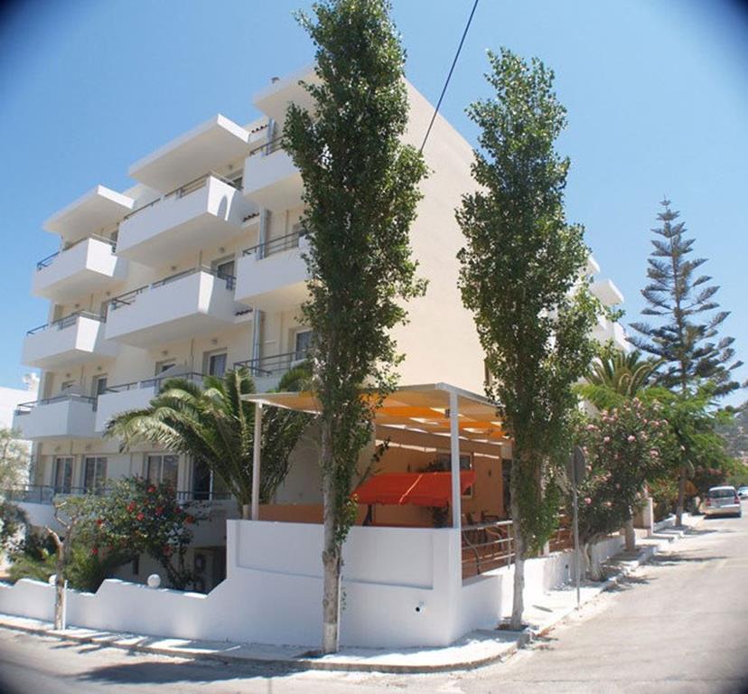 Iolkos Hotel Karpathos Karpathos-Stad Griekenland 1 Iolkos Hotel Karpathos Karpathos-Stad Griekenland