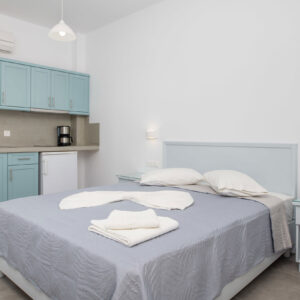 Maria Studios & Apartment