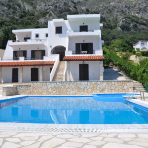 Fly & Go Yiannis Appartementen