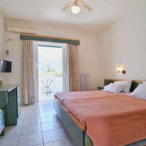 Fly & Go Konaki Hotel