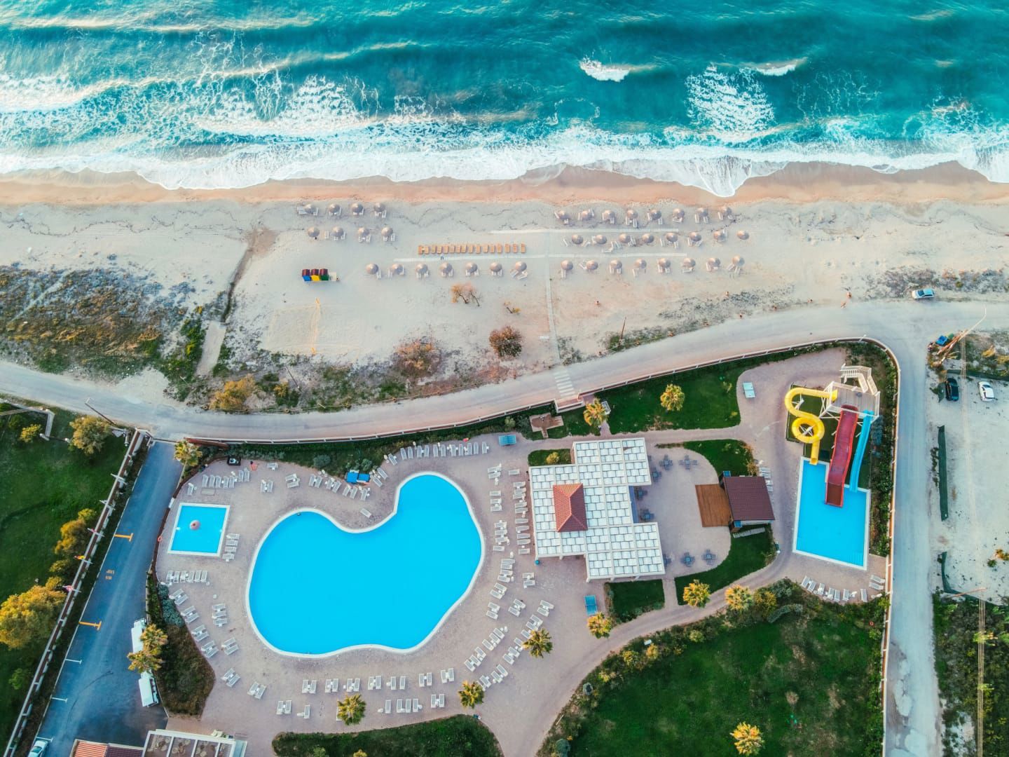 Almyros Beach Resort & Spa 1 Almyros Beach Resort & Spa