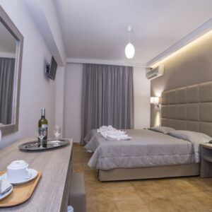 Altura Hotel