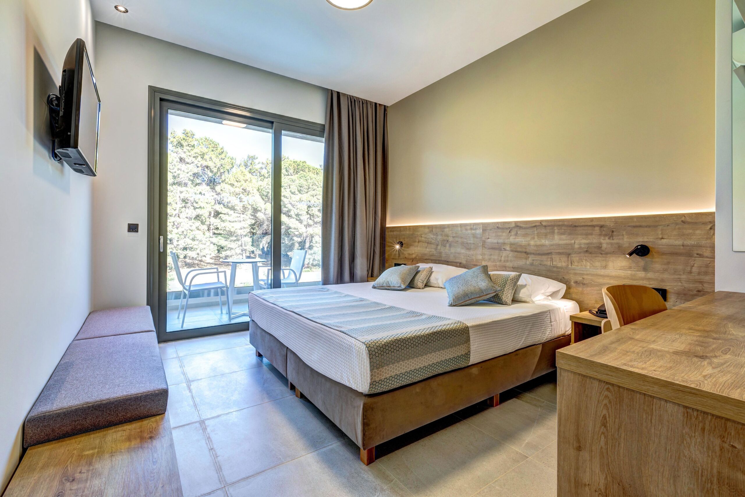 White Olive Elite Hotel 1 White Olive Elite Hotel