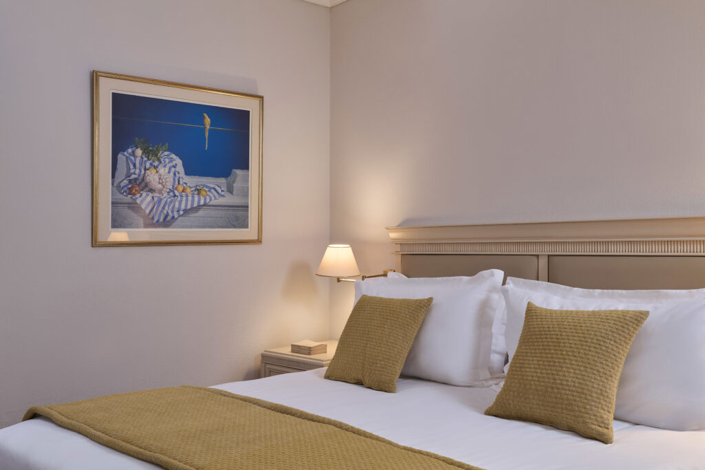 Titania Hotel