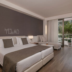 Fly & Go Avra Imperial Hotel