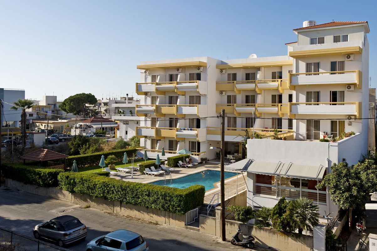 Trianta Hotel 1 Trianta Hotel