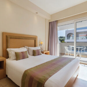 Alexandra Beach Resort & Spa
