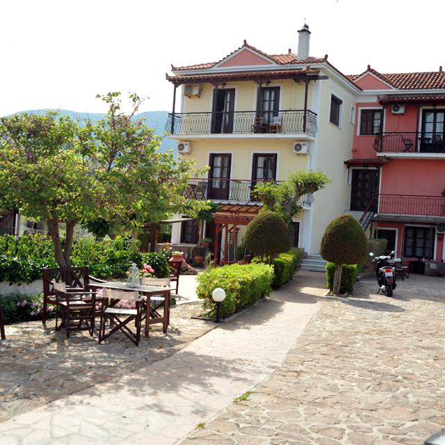 Appartementen Miramare Lesbos Petra Griekenland