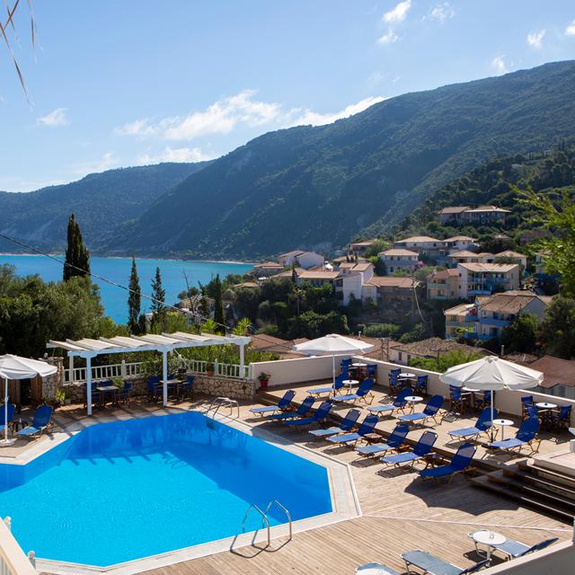Aparthotel Odyssey Lefkas Agios Nikitas Griekenland
