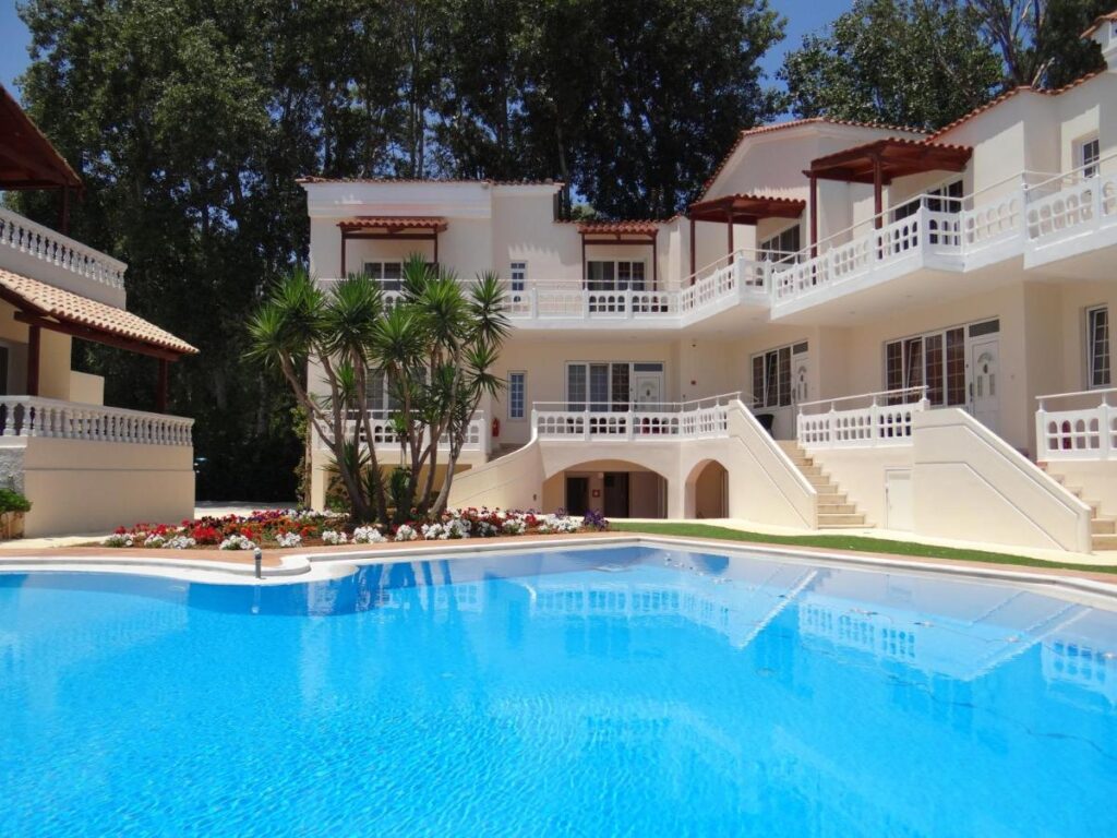 Perla Beach Agia Marina Griekenland 5 dagen