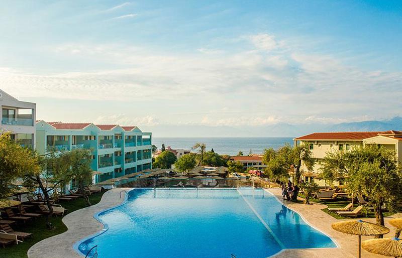 Robolla Beach Apart Hotel Roda Griekenland 5 dagen